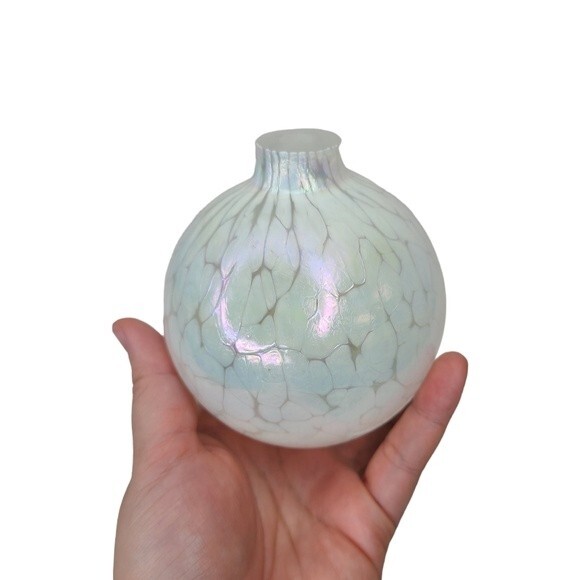 Vintage Traditions Hand Blown Iridescent Glass Oil Lamp - Picture 9 of 14